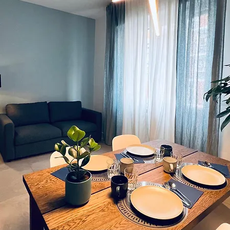 My Center Apartment *